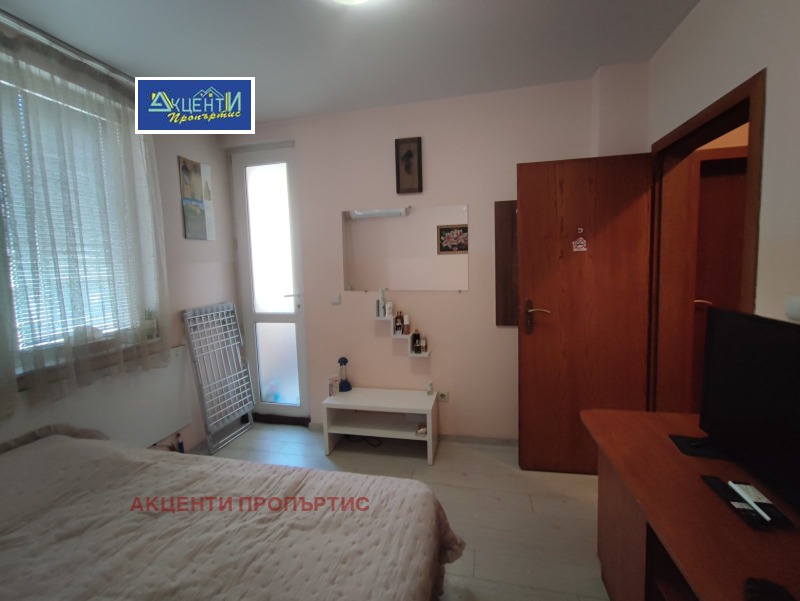 K pronájmu  1 ložnice Veliko Tarnovo , Centar , 60 m2 | 92437850 - obraz [9]