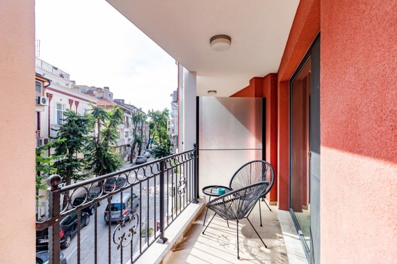 Дава под наем 2-СТАЕН, гр. Варна, Център, снимка 2 - Апартаменти - 52730333