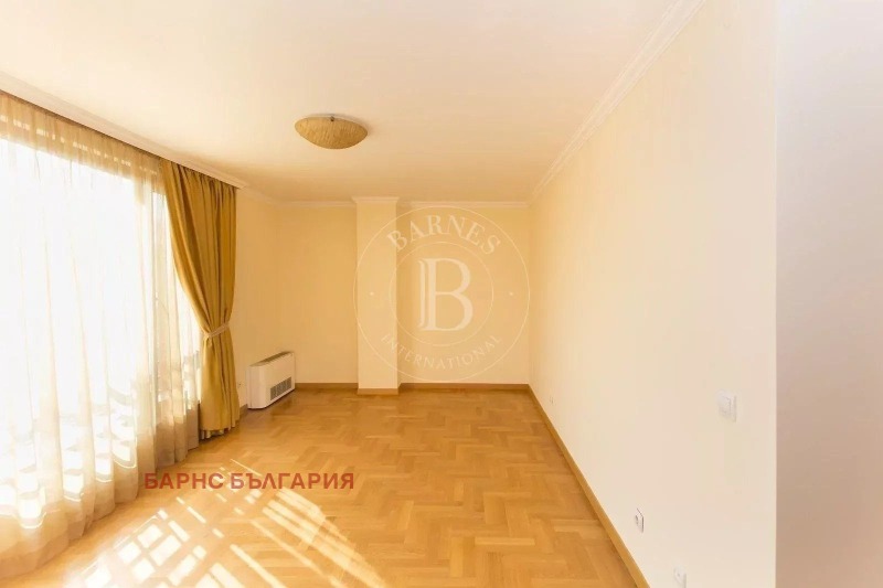 Дава под наем 4-СТАЕН, гр. София, Изток, снимка 4 - Апартаменти - 53119526