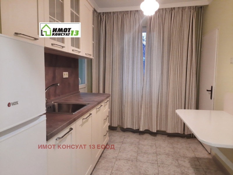 For Rent  3+ bedroom Pleven , Idealen tsentar , 900 sq.m | 39487703 - image [2]