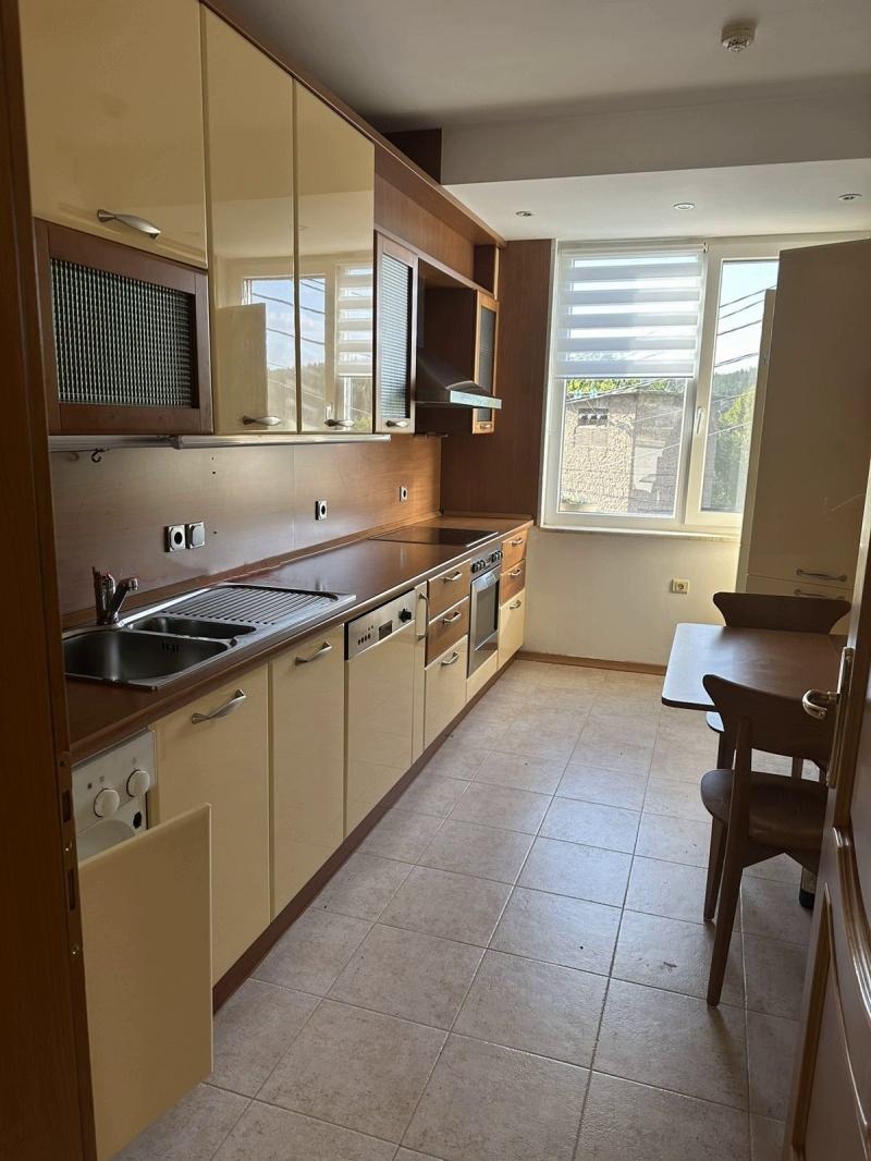 För uthyrning  Hus Sofia , Knjajevo , 120 kvm | 32737278 - bild [4]