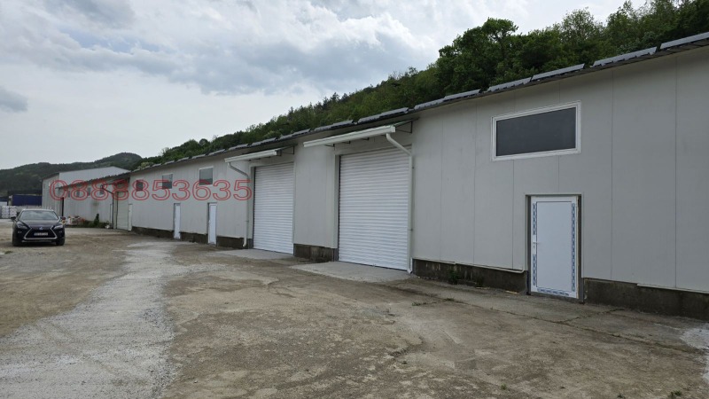 Дава под наем СКЛАД, гр. Велико Търново, Чолаковци, снимка 11 - Складове - 52779432