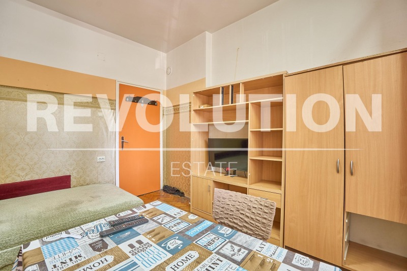 De inchiriat  Studio Plovdiv , Țentâr , 30 mp | 48423765