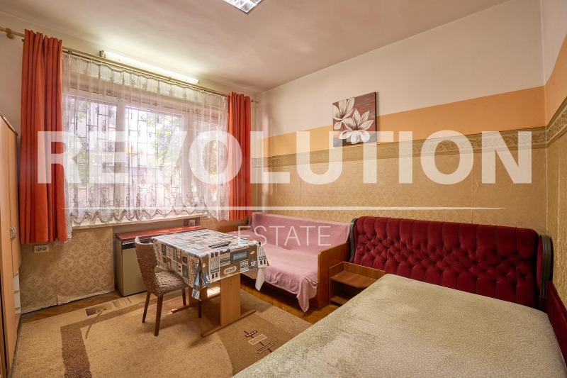 De inchiriat  Studio Plovdiv , Țentâr , 30 mp | 48423765 - imagine [2]
