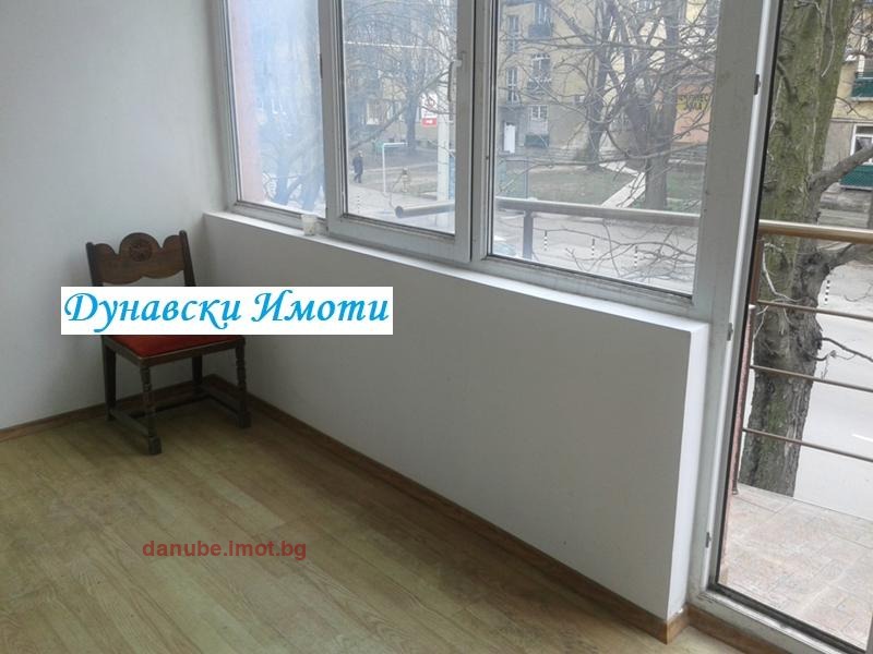 Do wynajęcia  Biuro Ruse , Wazrażdane , 100 mkw | 64078944 - obraz [2]