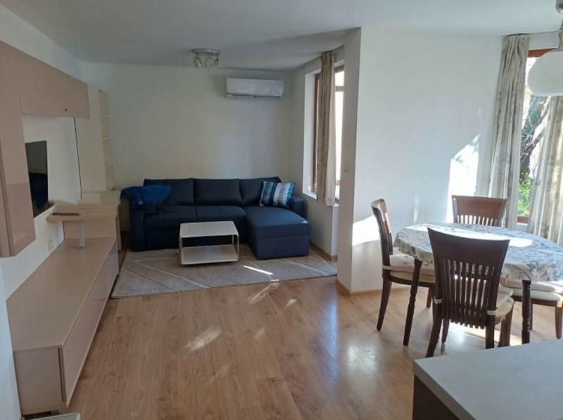 Под наем 2-СТАЕН, град София, Витоша • 600 € / 1173.50 лв. • 95363095 1