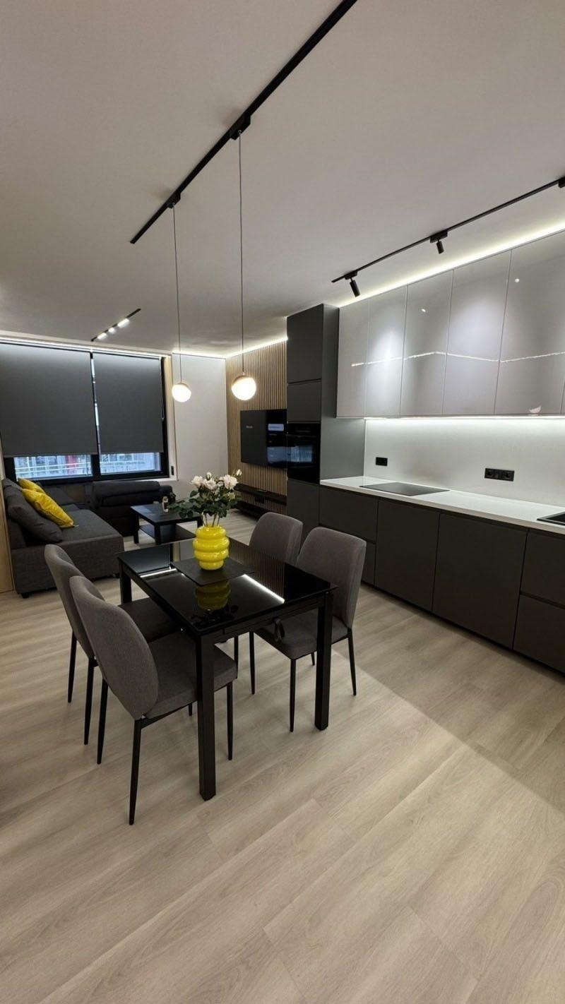 Дава под наем 4-СТАЕН, гр. София, Център, снимка 3 - Апартаменти - 53809732