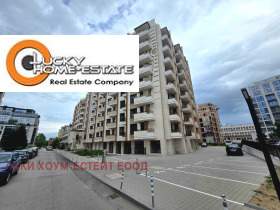 Studio Poligona, Sofia 8