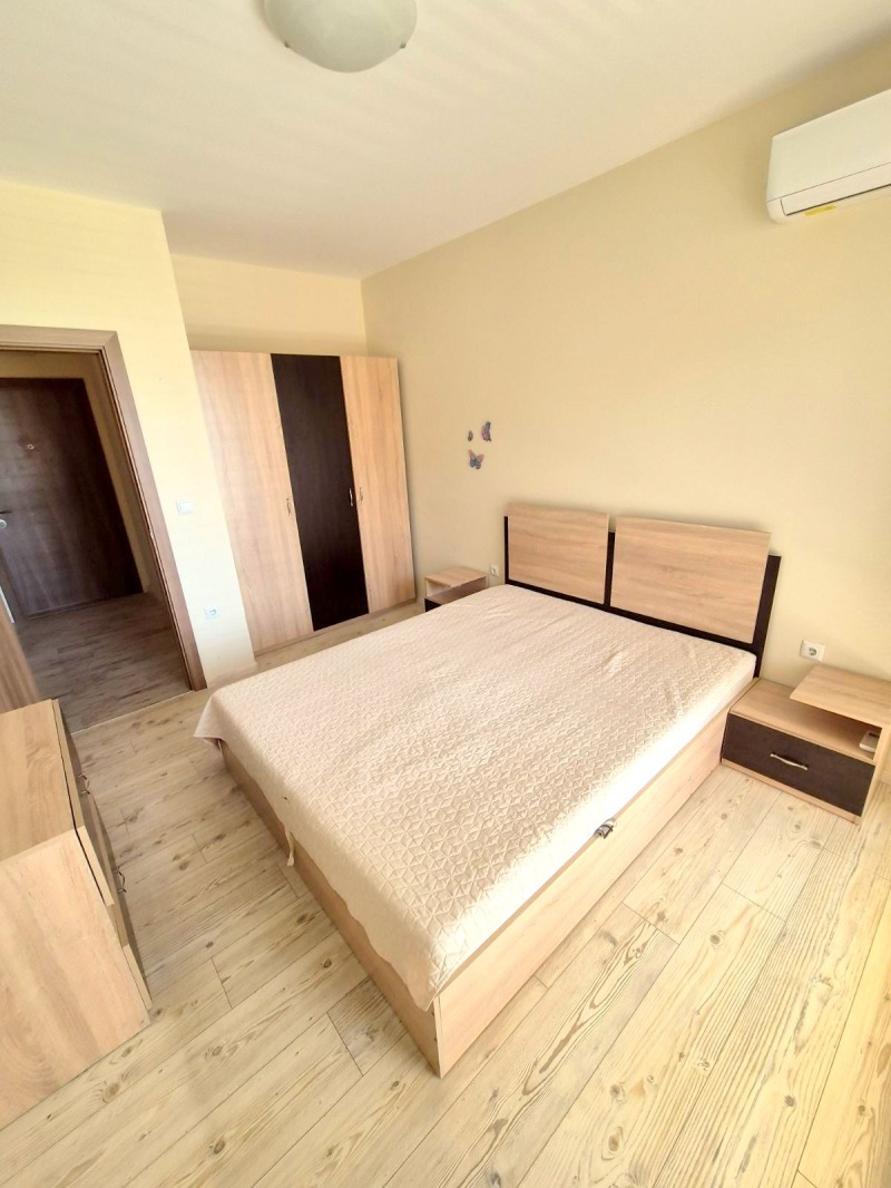 Zu vermieten  1 Schlafzimmer Warna , Wazraschdane 3 , 60 qm | 52960263 - Bild [7]