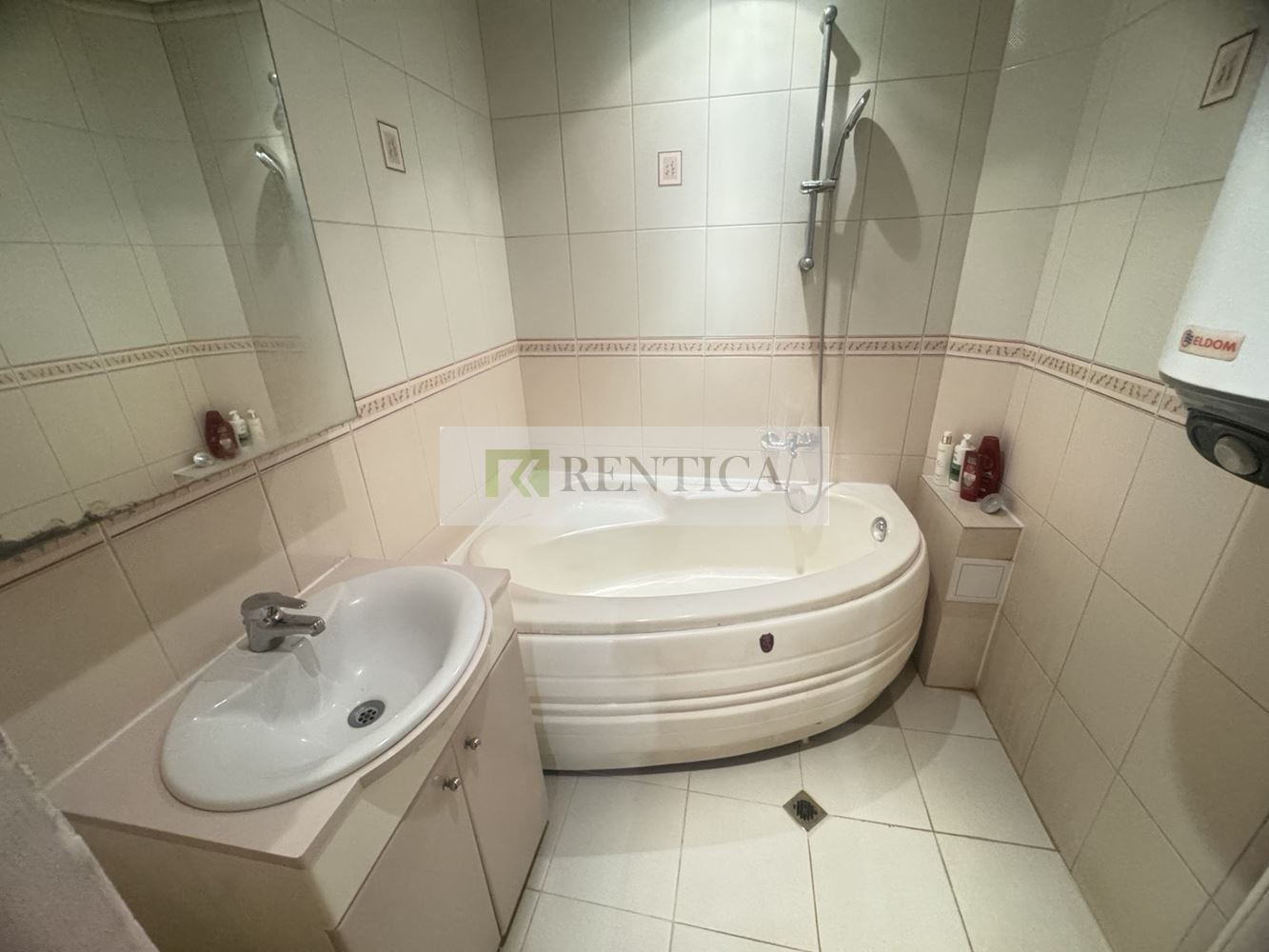 Дава под наем 3-СТАЕН, гр. Варна, Цветен квартал, снимка 12 - Апартаменти - 55929118