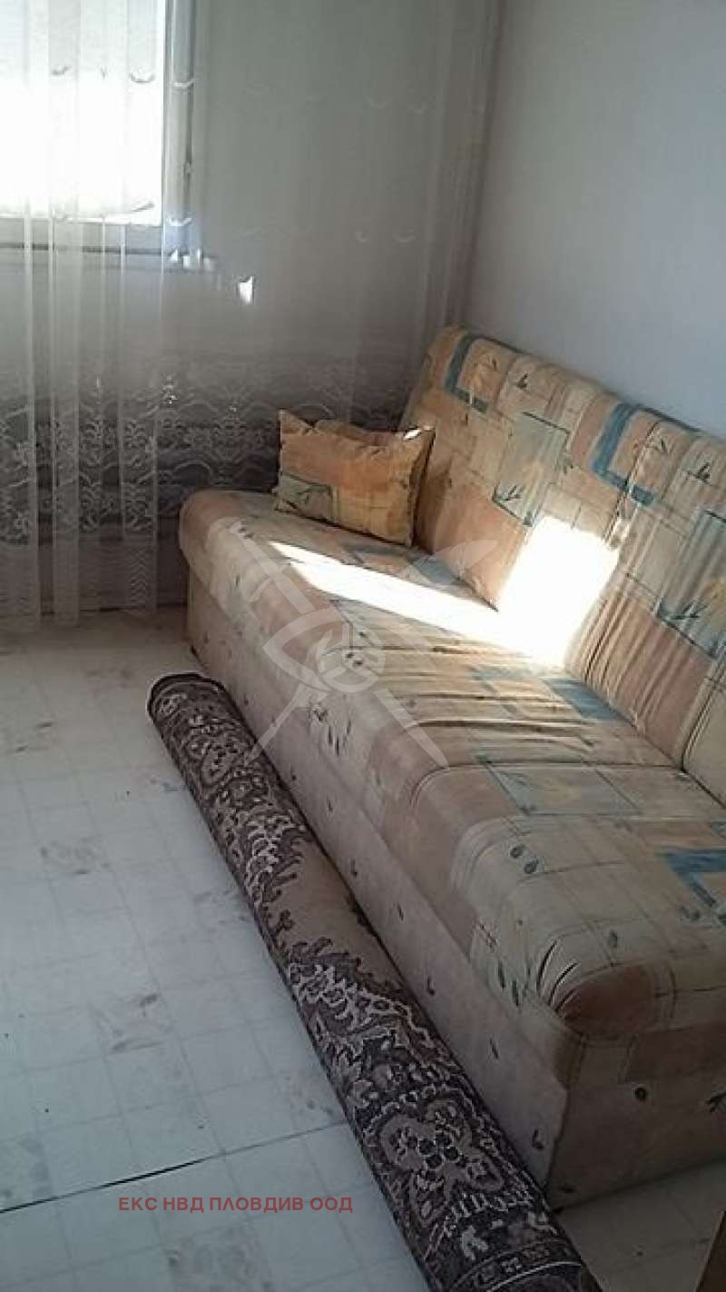 Дава под наем 2-СТАЕН, гр. Пловдив, Изгрев, снимка 2 - Апартаменти - 54231944