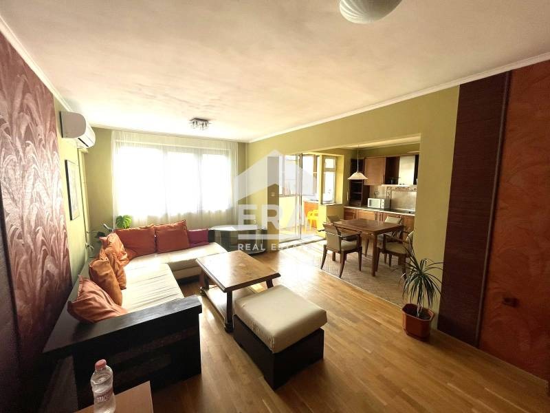 Para alugar  2 quartos Varna , Tchataldja , 100 m² | 54676680