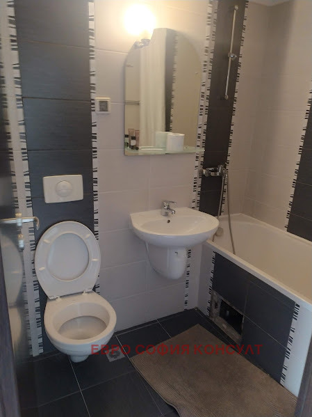 Zu vermieten  2 Schlafzimmer Sofia , Lagera , 105 qm | 95314443 - Bild [10]