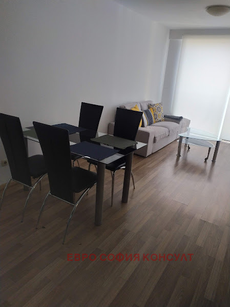 Zu vermieten  2 Schlafzimmer Sofia , Lagera , 105 qm | 95314443 - Bild [2]