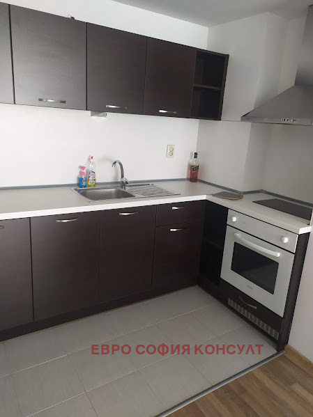 Zu vermieten  2 Schlafzimmer Sofia , Lagera , 105 qm | 95314443 - Bild [4]