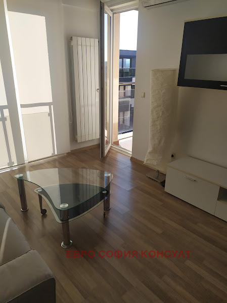 Zu vermieten  2 Schlafzimmer Sofia , Lagera , 105 qm | 95314443 - Bild [3]