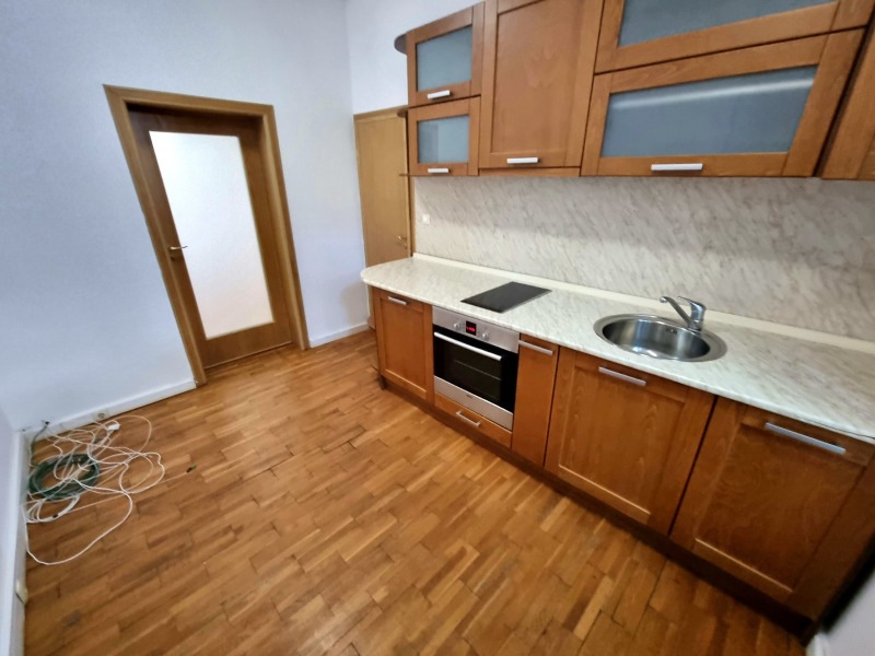Kiadó  Hivatal Sofia , Centar , 110 négyzetméter | 69542302 - kép [10]