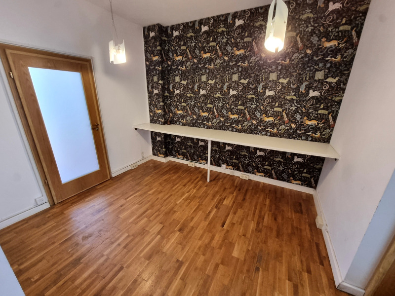 Kiadó  Hivatal Sofia , Centar , 110 négyzetméter | 69542302 - kép [6]