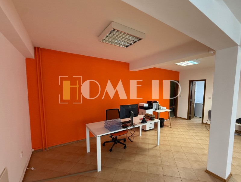 Издаје се  Канцеларија Софија , Центар , 120 м2 | 87177631