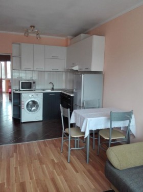 1 dormitorio Koljozen pazar, Varna 2