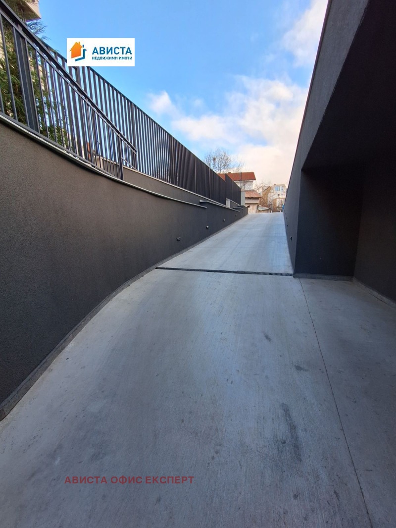 Дава под наем ГАРАЖ, ПАРКОМЯСТО, гр. София, Кръстова вада, снимка 4 - Гаражи и паркоместа - 52991645