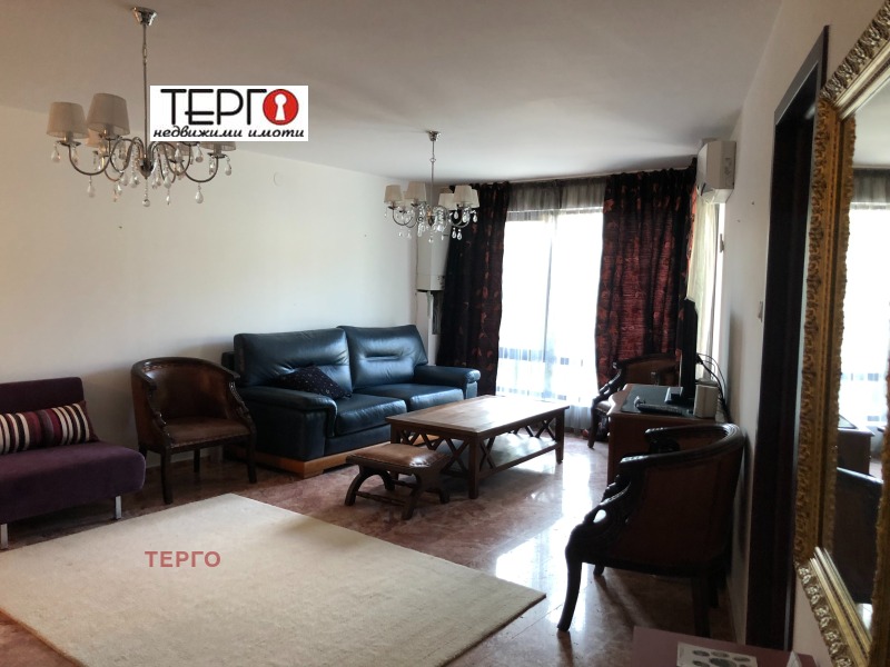 В оренду  1 спальня Русе , Център , 56 кв.м | 77373089