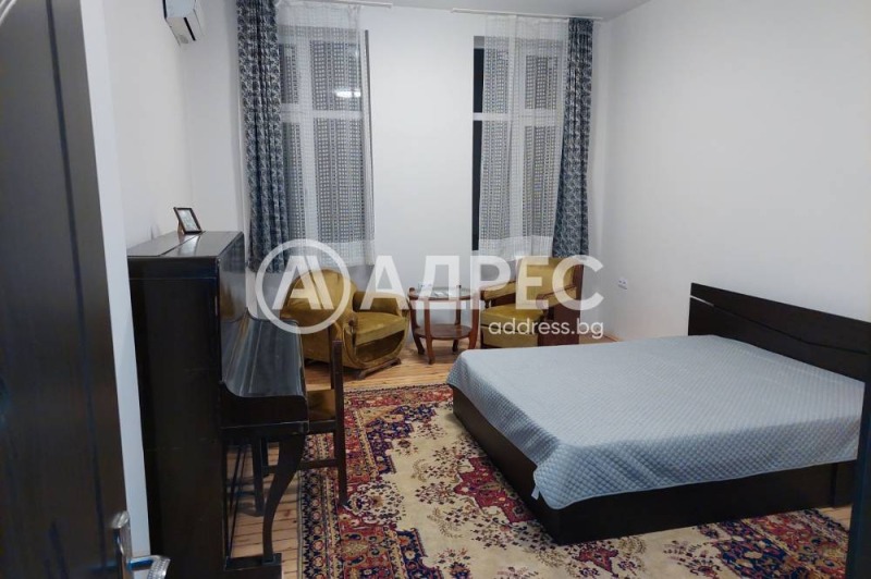 For Rent  1 bedroom Sofia , Tsentar , 60 sq.m | 61816678 - image [2]