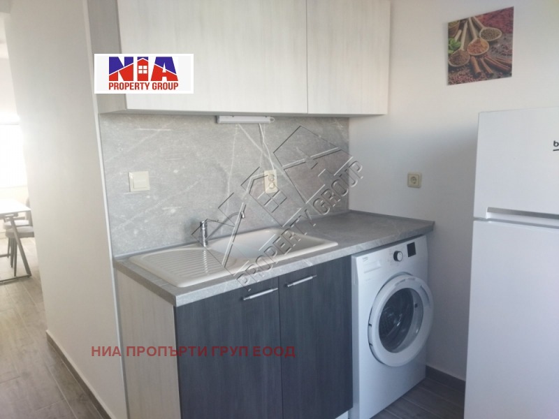 De inchiriat  2 dormitoare Burgas , Vâzrajdane , 91 mp | 43692234 - imagine [9]