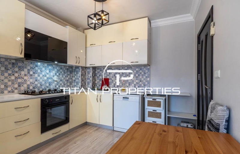 Издаје се  2 спаваће собе Пловдив , Кјучук Париж , 80 м2 | 54132902 - слика [2]