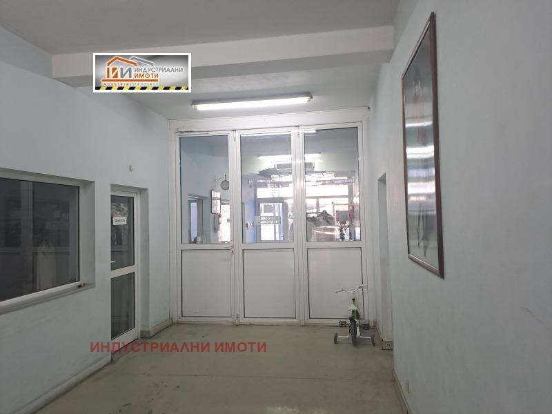 Дава под наем МАГАЗИН, гр. Пловдив, Център, снимка 5 - Магазини - 52959001