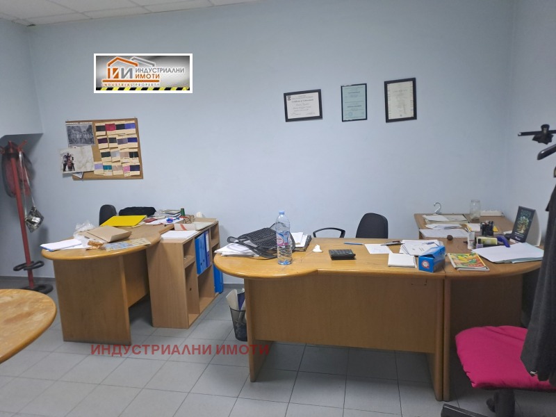 Дава под наем МАГАЗИН, гр. Пловдив, Център, снимка 9 - Магазини - 52959001