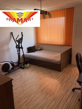 ���� ��� ���� 3-����� | Imot.bg � ����� ������ 4