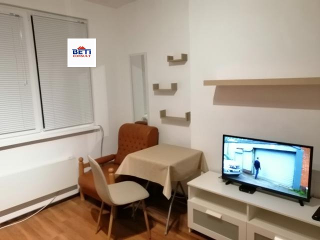 Дава под наем СТАЯ, гр. София, Борово, снимка 3 - Стаи под наем - 54540606
