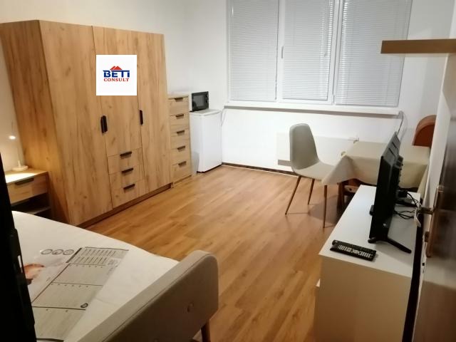 Дава под наем СТАЯ, гр. София, Борово