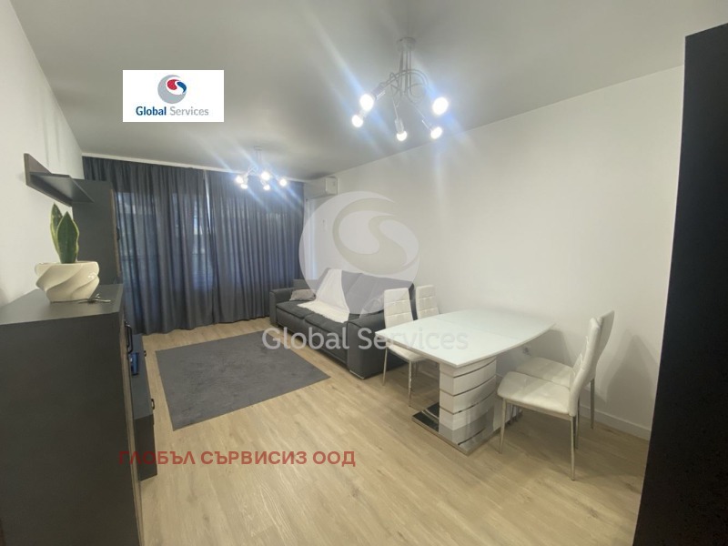Para alugar  1 quarto Sofia , Centar , 55 m² | 42128288