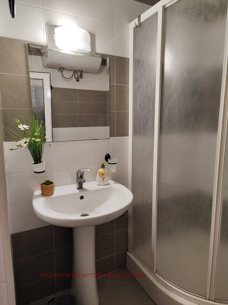 Do wynajęcia  1 sypialnia Burgas , Sarafowo , 65 mkw | 19008120 - obraz [5]
