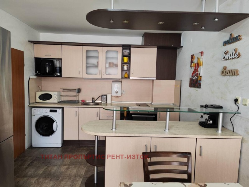 Do wynajęcia  1 sypialnia Burgas , Sarafowo , 65 mkw | 19008120 - obraz [2]