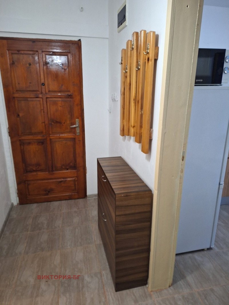 Дава под наем  2-стаен град Пловдив , Въстанически , 60 кв.м | 13647996 - изображение [2]