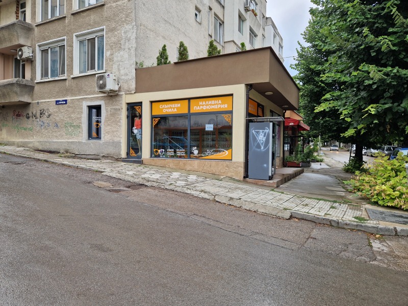 Дава под наем МАГАЗИН, гр. Шумен, Център, снимка 5 - Магазини - 53459757