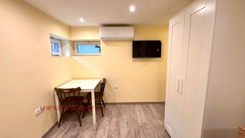 Дава под наем 1-СТАЕН, гр. София, Център