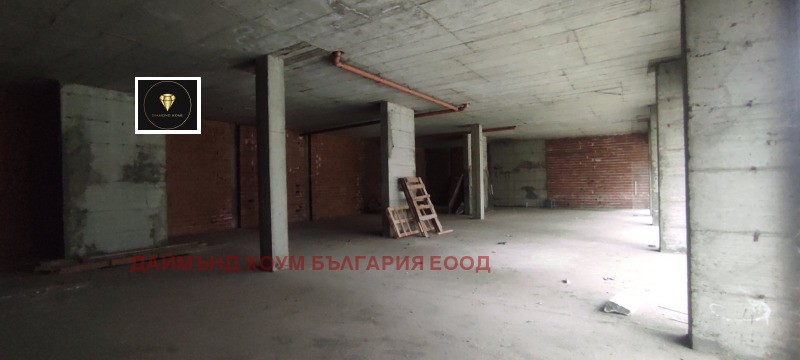 Дава под наем МАГАЗИН, гр. Пловдив, Кючук Париж, снимка 9 - Магазини - 53415774