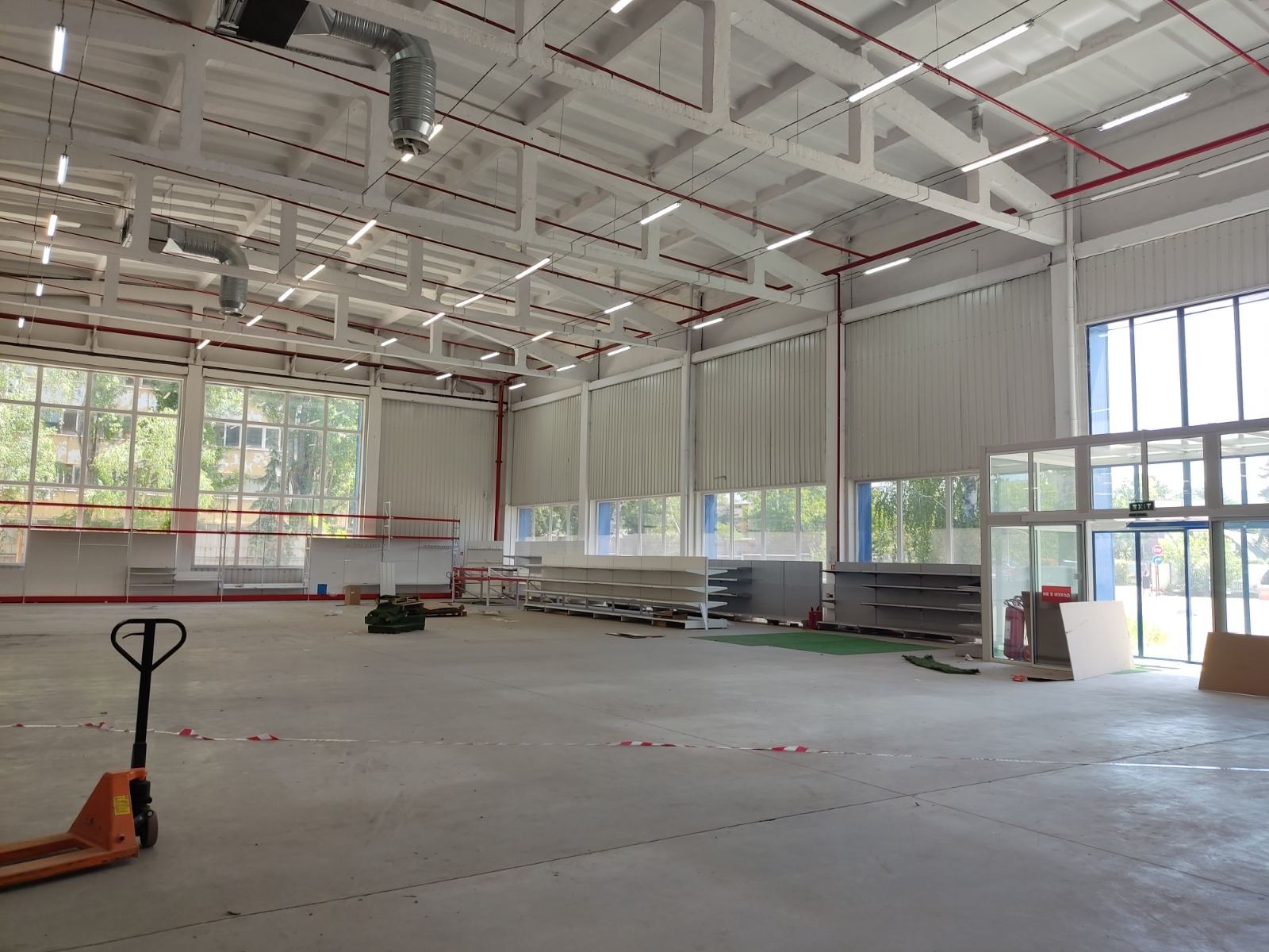 Дава под наем ПРОМ. ПОМЕЩЕНИЕ, гр. София, Горубляне