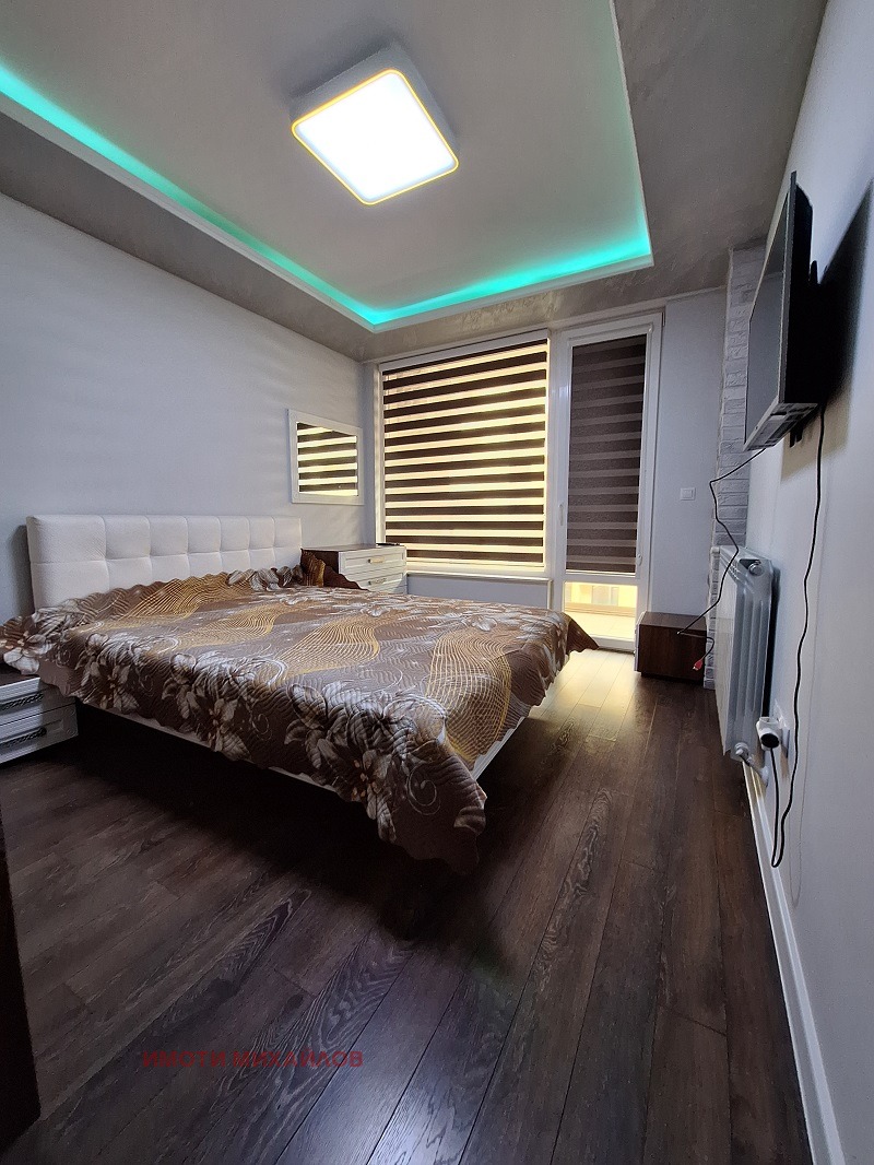 Дава под наем 3-СТАЕН, гр. София, Кръстова вада, снимка 3 - Апартаменти - 53010336