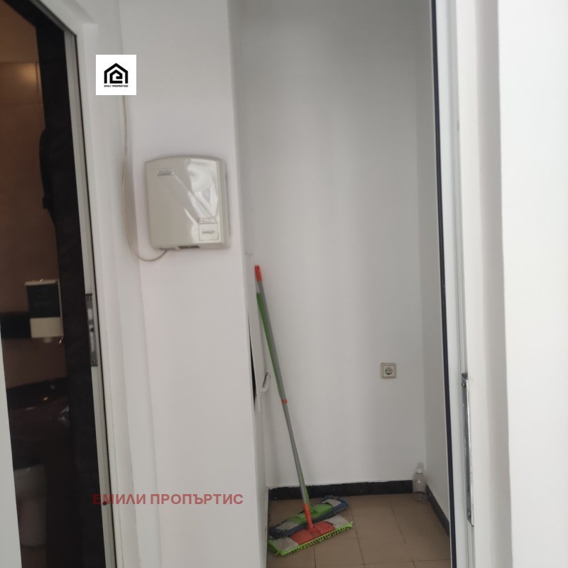 Da affittare  Ufficio Sofia , Tsentar , 71 mq | 49818363 - Immagine [8]