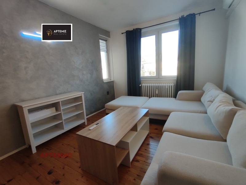 Kiadó  2 hálószobás Sofia , Centar , 80 négyzetméter | 72436393 - kép [12]