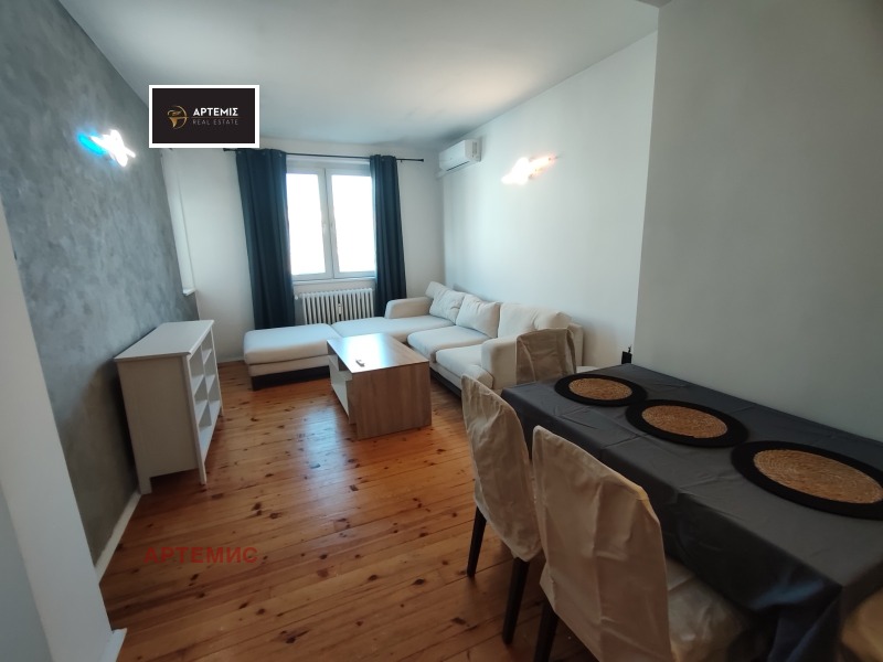 Kiadó  2 hálószobás Sofia , Centar , 80 négyzetméter | 72436393 - kép [4]