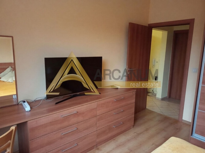 Дава под наем 3-СТАЕН, гр. Варна, ВИНС-Червен площад, снимка 9 - Апартаменти - 53098218