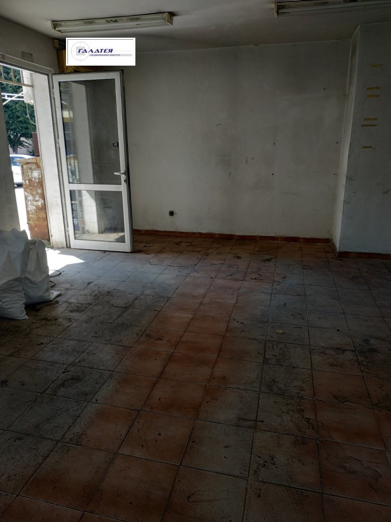 Para alugar  Comprar Varna , Liatno kino Trakiia , 60 m² | 10861768 - imagem [3]