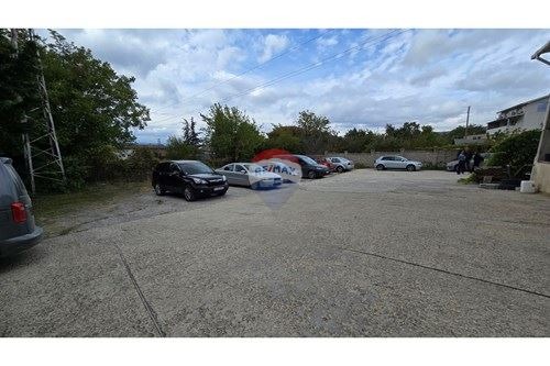 Дава под наем БИЗНЕС ИМОТ, гр. Варна, Бриз, снимка 6 - Други - 53272381