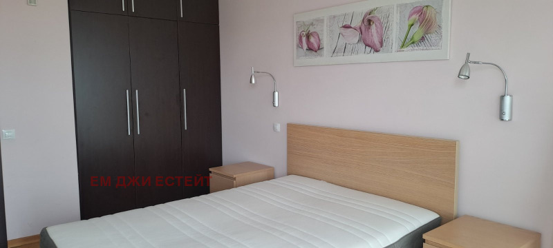 Дава под наем 2-СТАЕН, гр. Бургас, Център, снимка 6 - Апартаменти - 53558271